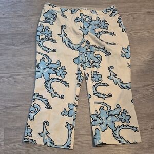 🛍️Le Coq Sportif Women's Capris - Cream and Blue Floral